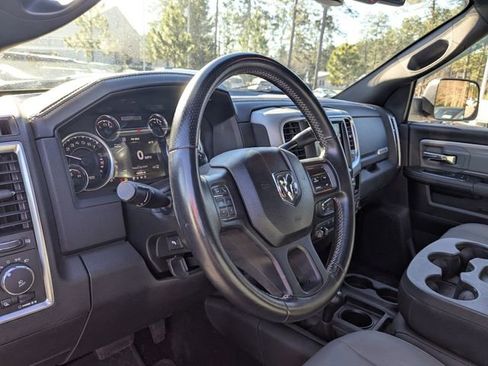 Used 2018 RAM 2500 Power Wagon w/ Luxury Group image 19