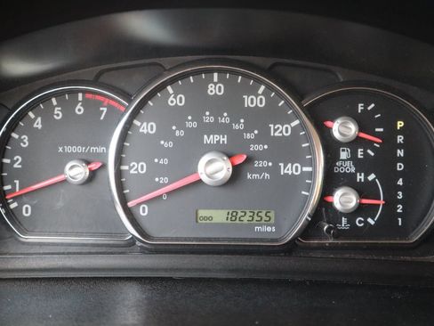 Used 2008 Mitsubishi Endeavor LS AWD/4WD image 31