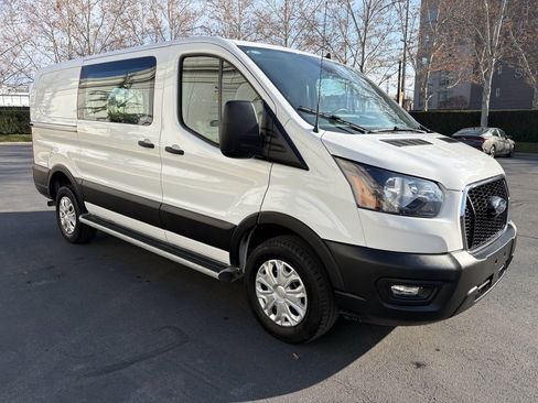 Used 2024 Ford Transit 250 Low Roof w/ Exterior Upgrade Package image 6