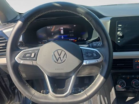 Used 2025 Volkswagen Taos S AWD/4WD image 13