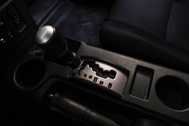 Used 2010 Toyota FJ Cruiser 4WD image 24