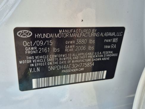 Used 2016 Hyundai Elantra SE FWD image 54