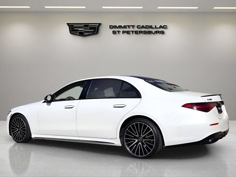 Used 2023 Mercedes-Benz S 580 4MATIC Sedan image 3