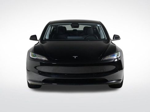 Used 2025 Tesla Model 3 Long Range image 8