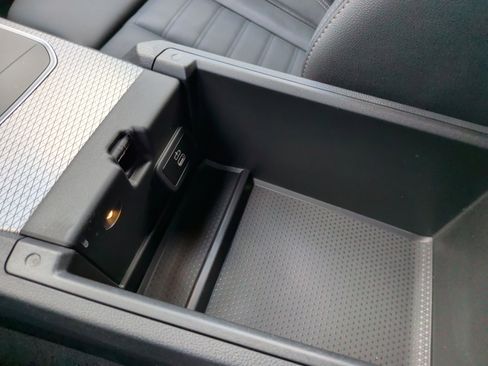 Certified 2023 BMW i4 eDrive40 w/ M Sport Package image 24