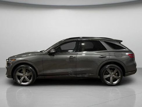 Used 2025 Genesis GV70 3.5T Sport w/ Sport Prestige Package image 7