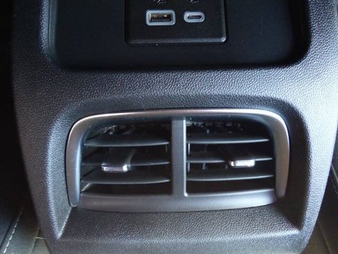 Used 2023 Chevrolet Blazer LT FWD image 37