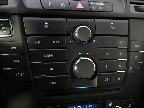 Used 2013 Buick Regal Premium FWD image 28