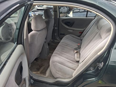 Used 2002 Chevrolet Malibu V6 FWD image 5