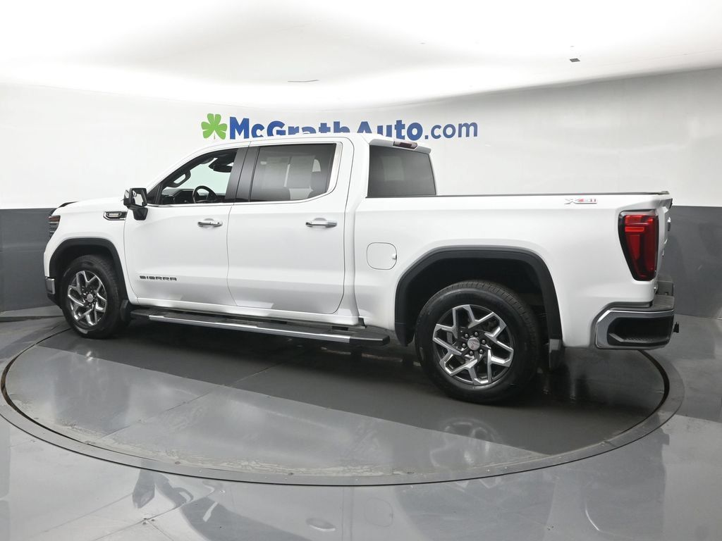 Used 2023 GMC Sierra 1500 SLT AWD/4WD image 25