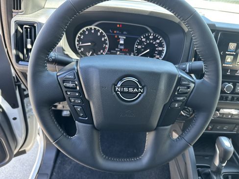 New 2026 Nissan Frontier SV w/ SV Convenience Package AWD/4WD image 20