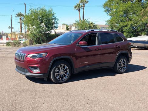 Used 2019 Jeep Cherokee Latitude Plus image 7