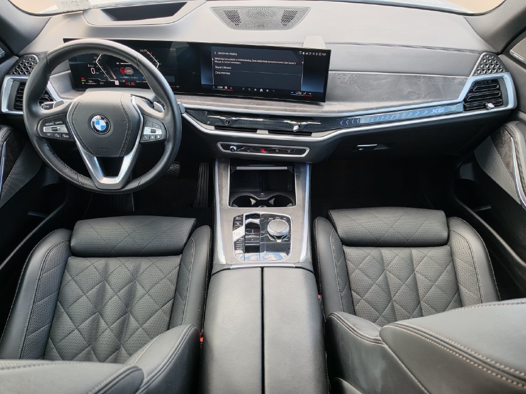 Used 2025 BMW X5 xDrive40i AWD/4WD image 12