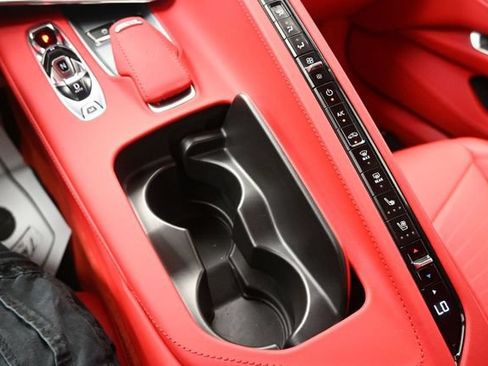 Used 2023 Chevrolet Corvette Stingray Premium Conv w/ Z51 Performance Package RWD image 11