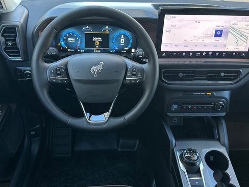 New 2025 Ford Bronco Sport Outer Banks w/ Sasquatch Outer Banks Package image 13