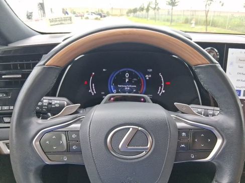 Used 2024 Lexus RX 350 Premium Plus w/ Convenience Package FWD image 8