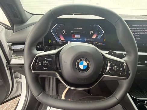 Used 2024 BMW 530i w/ Convenience Package RWD image 6