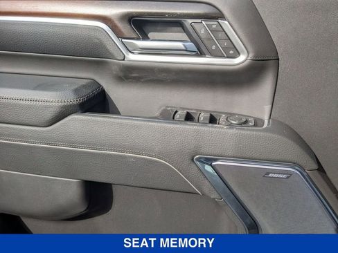 New 2026 GMC Sierra 3500 Denali w/ Denali Reserve Package image 11