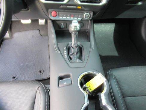 Used 2025 Ford Mustang GT Premium image 22