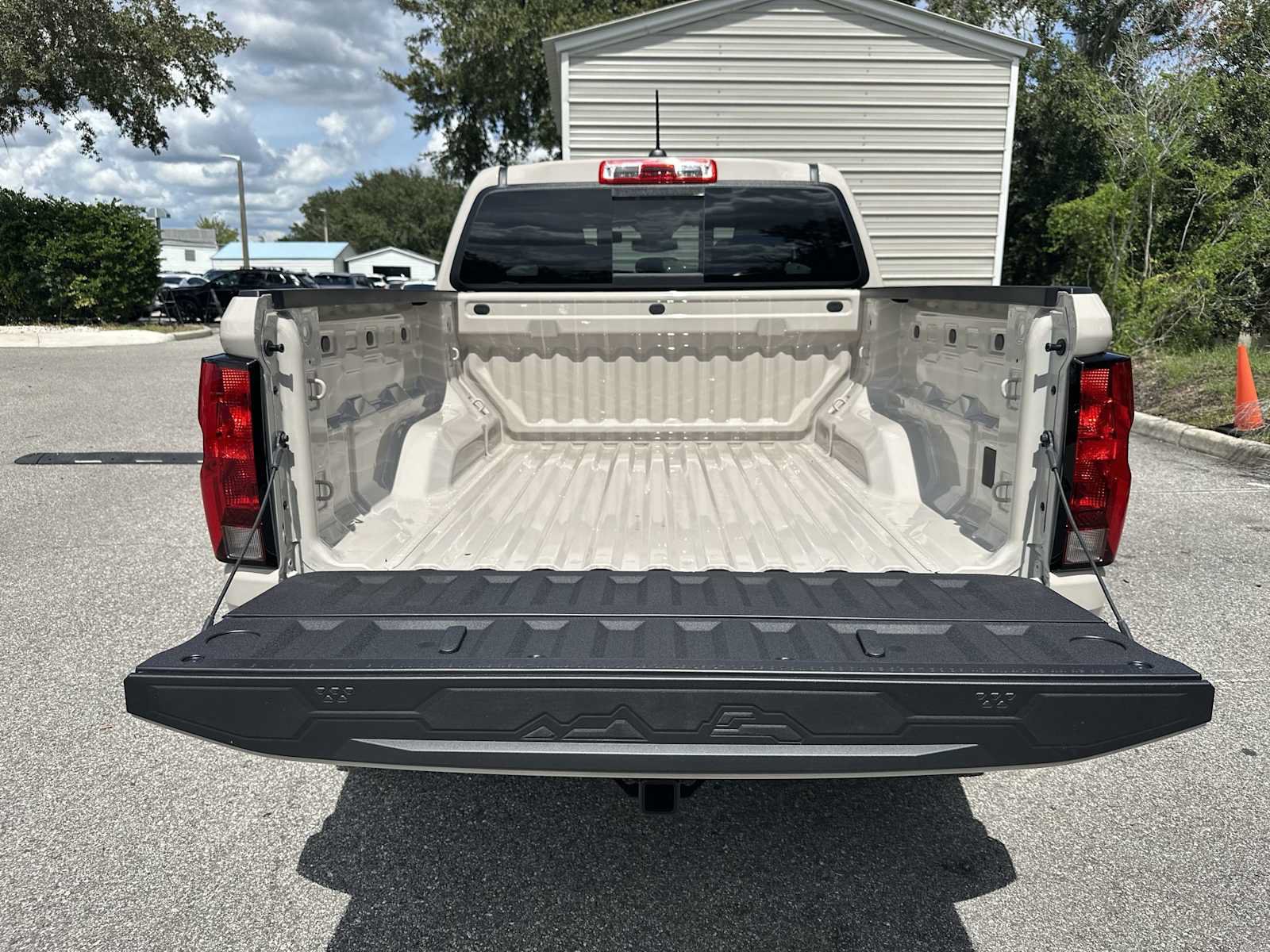 New 2026 Chevrolet Colorado Trail Boss AWD/4WD image 25