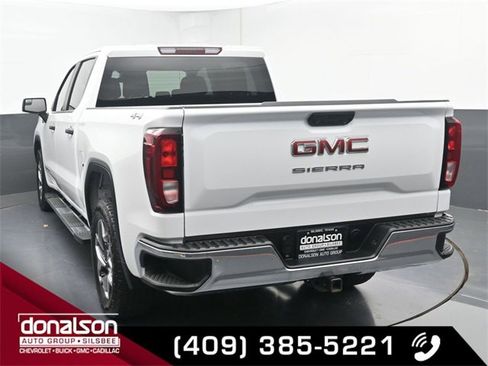 Used 2024 GMC Sierra 1500 Pro w/ Pro Value Package image 4