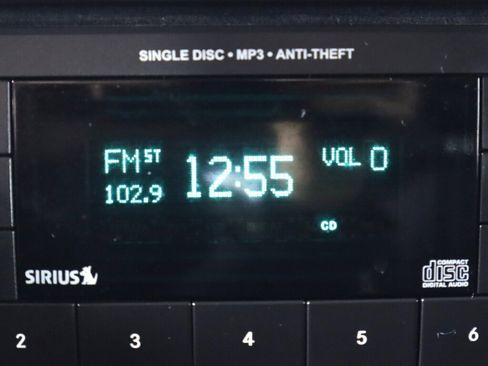 Used 2017 Jeep Patriot Sport image 15