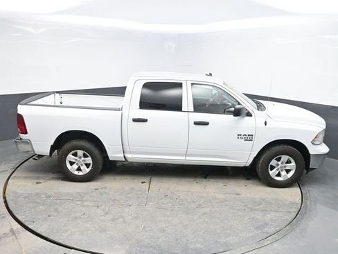 Used 2022 RAM 1500 Classic SLT w/ Electronics Group image 29