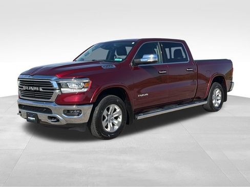 Used 2022 RAM 1500 Laramie AWD/4WD image 2