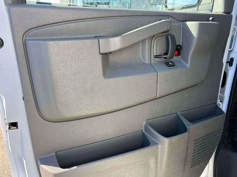Used 2024 Chevrolet Express 2500 w/ Driver Convenience Package image 16