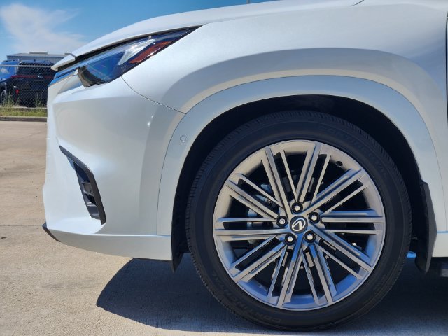Used 2026 Lexus TX 350 AWD w/ Technology Package image 8