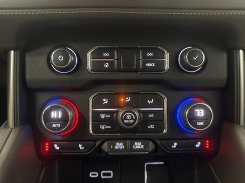 Used 2023 Chevrolet Tahoe LT image 19