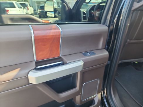 Used 2022 Ford F450 King Ranch w/ King Ranch Ultimate Package image 18