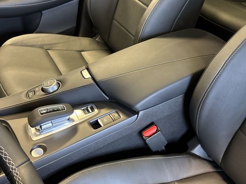 New 2025 INFINITI QX50 Luxe image 20