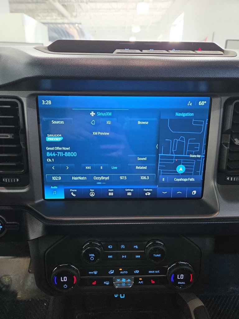 Used 2023 Ford Bronco Outer Banks AWD/4WD image 31