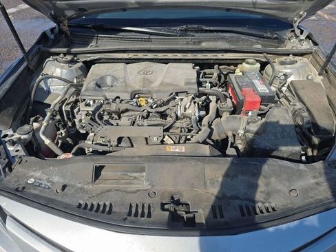 Used 2018 Toyota Camry LE image 20