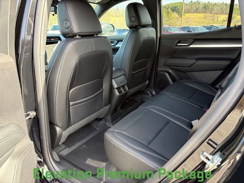New 2026 GMC Terrain Elevation w/ Elevation Premium Package FWD image 22