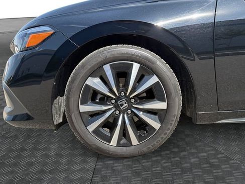 Used 2024 Honda Civic EX-L image 13