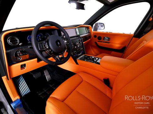 New 2027 Rolls-Royce Cullinan Black Badge AWD/4WD image 4