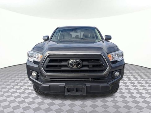 Used 2022 Toyota Tacoma SR5 image 8