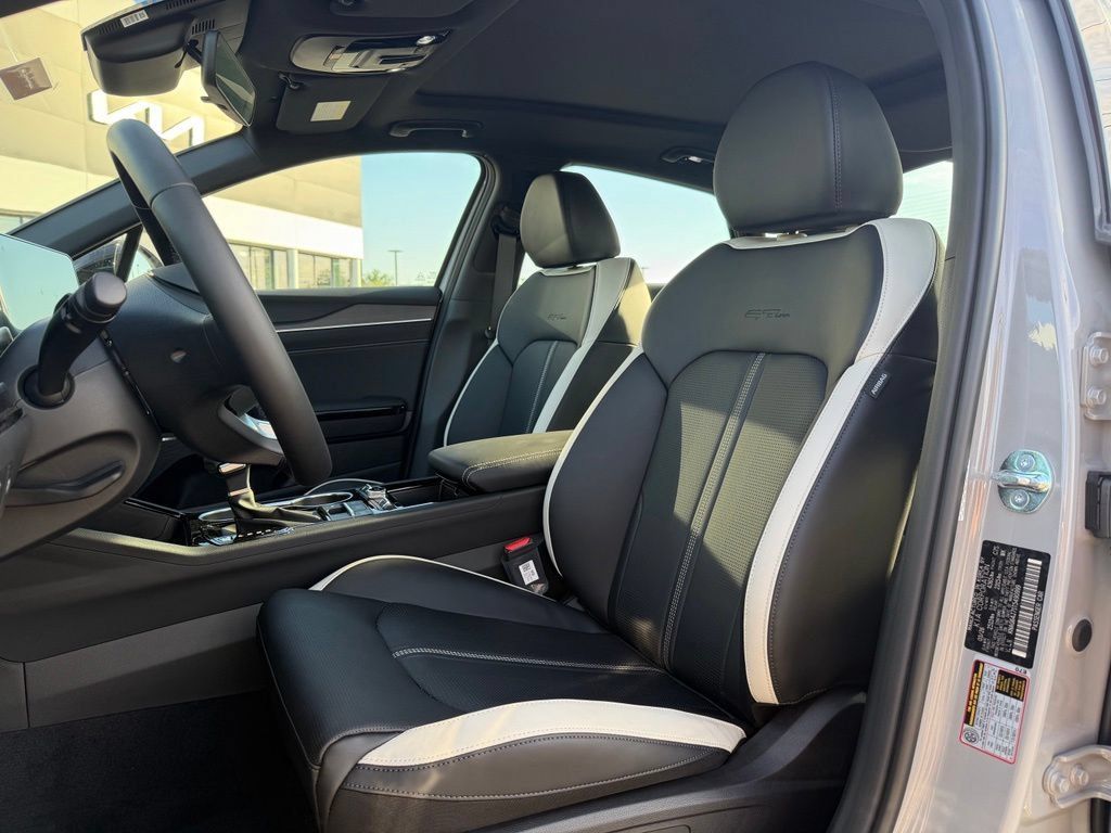 New 2026 Kia K5 GT-Line AWD/4WD image 10