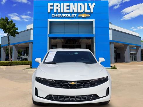 Used 2023 Chevrolet Camaro LT image 2