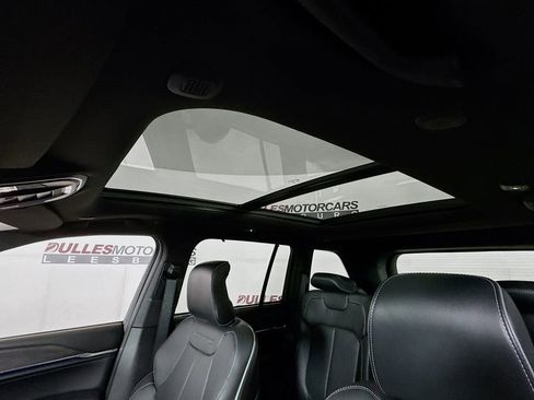 New 2025 Jeep Grand Cherokee Overland w/ Adv Protech Group III AWD/4WD image 21