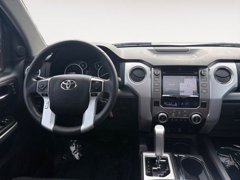 Used 2016 Toyota Tundra Platinum image 11