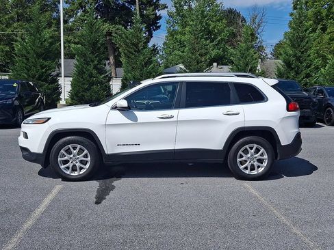 Used 2016 Jeep Cherokee Latitude w/ Comfort/Convenience Group AWD/4WD image 7