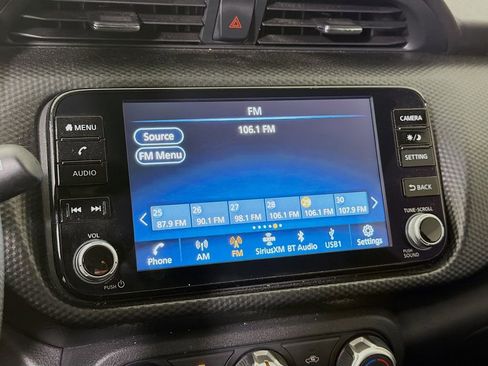 Used 2023 Nissan Kicks SV image 16