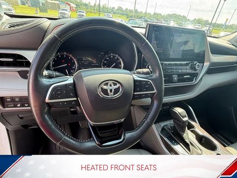 Used 2020 Toyota Highlander Platinum FWD image 15