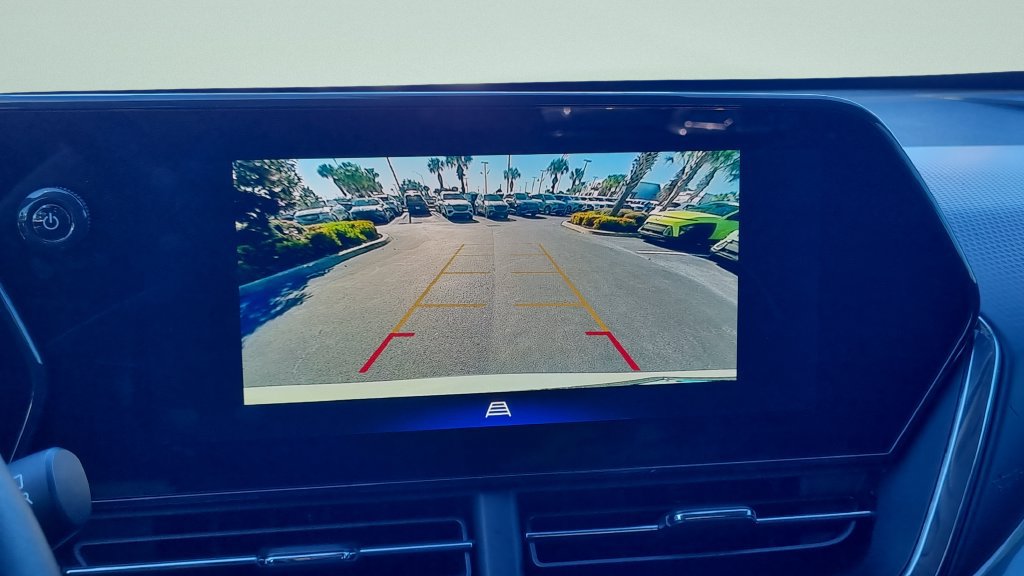 Used 2025 Chevrolet Trax ACTIV w/ Driver Confidence Package FWD image 18