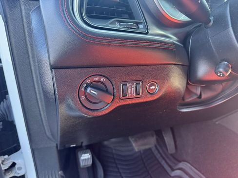 Used 2021 Dodge Challenger R/T Scat Pack image 4