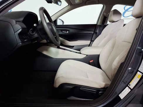 Used 2024 Honda Accord LX image 8