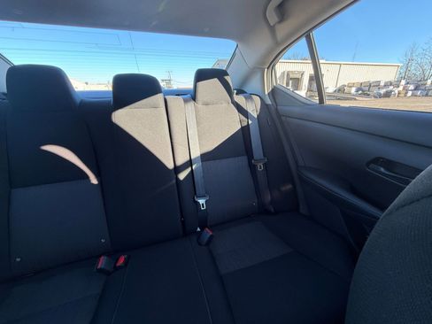 Used 2025 Nissan Sentra SV image 35